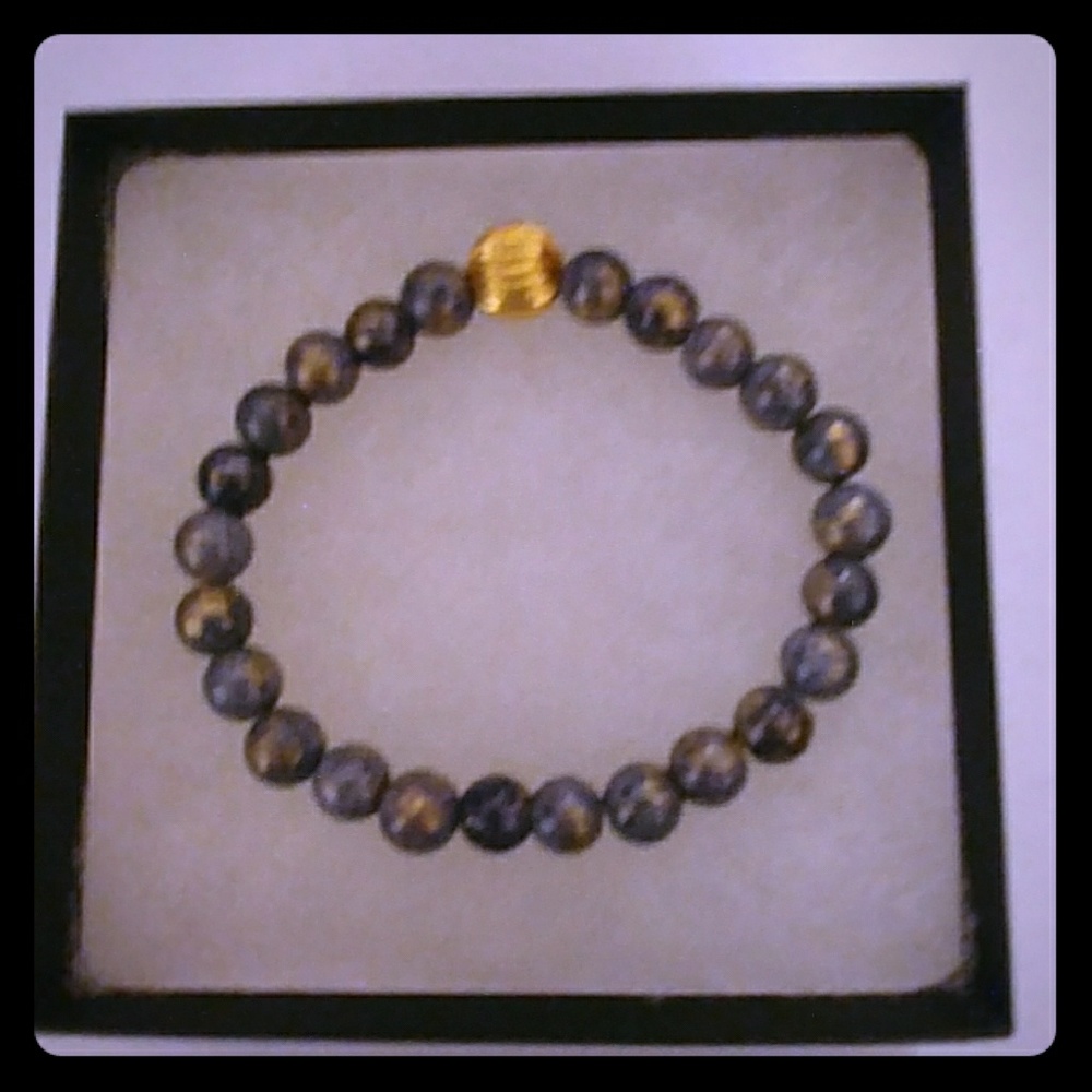 Gray & Gold Jade Stone Bracelet